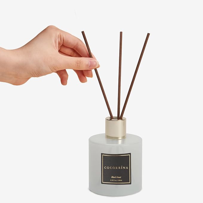 Reed Diffuser Sets, 6.7 fl oz. Black Forest Diffuser with Sticks Home Fragrance Reed Diffuser for Bathroom Shelf Decor