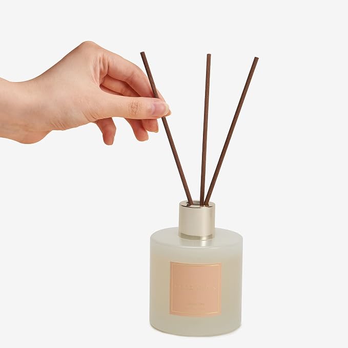 Premium Reed Diffuser Set with Preserved Baby's Breath & Cotton Stick Coconut Lime | 6.7oz Scent Fragrance Oil Diffuser for Bedroom Bathroom Home Décor