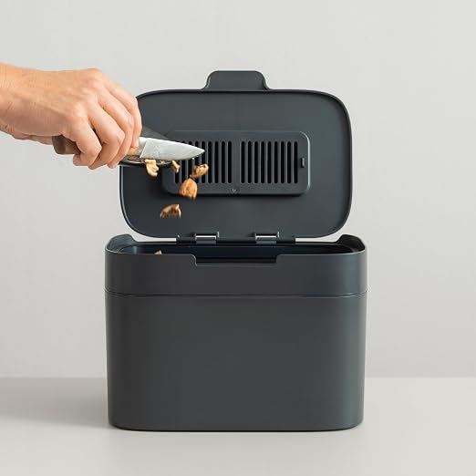 KAZAI. Compost Bin Kitchen 'Elin' | 1.2 GAL / 4.5L Countertop Compost Bin with Lid & Carbon Filter | Odor-Free, Dishwasher Safe, with Inner Bucket | Small Indoor Kitchen Composter | Graphite-Black