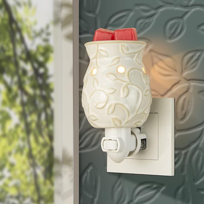 Candle Warmer Wax Melt Warmer Wax Warmer for Scented Wax Night Light Plug in with One More Bulb Home Fragrance Home Decor Wall Decor Bas-Relief Craft (Ivy)
