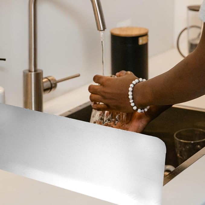 2PCS Sink Splashback Kitchen Sink Splash Guard Sink Water Splash Guard, kitchen sink backsplash guard Stainless Steel Splash Board Kitchen Sink Splashing-proof Guard Waterproof (15 x 6 Inch)