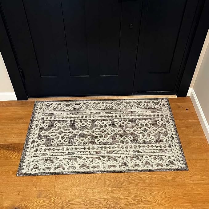Pilgrim Home and Hearth 19652-1 Area Rugs, 46" x 28", Beautiful