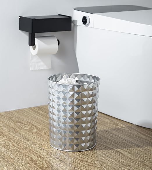 Venalys Small Round Metal Trash Can Wastebasket, Decorative Diamond Pattern Garbage Can Waste Paper Bin, Modern Farmhouse Round Trash Bin for Bathroom, Bedroom, Kitchen and Office (Silver)