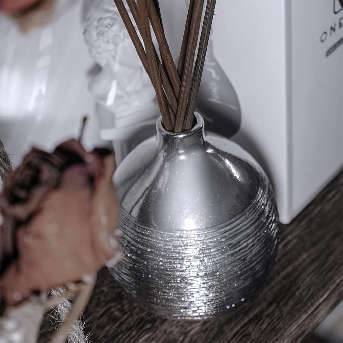 Onesky Reed Diffuser Gift Set, Lemon, Jasmine & Raspberry Scented Essential Oil with Sticks | 3.4oz(100ml) | Fragrances and Perfumery | A Long-Lasting Essential Oil Solution for Any Room
