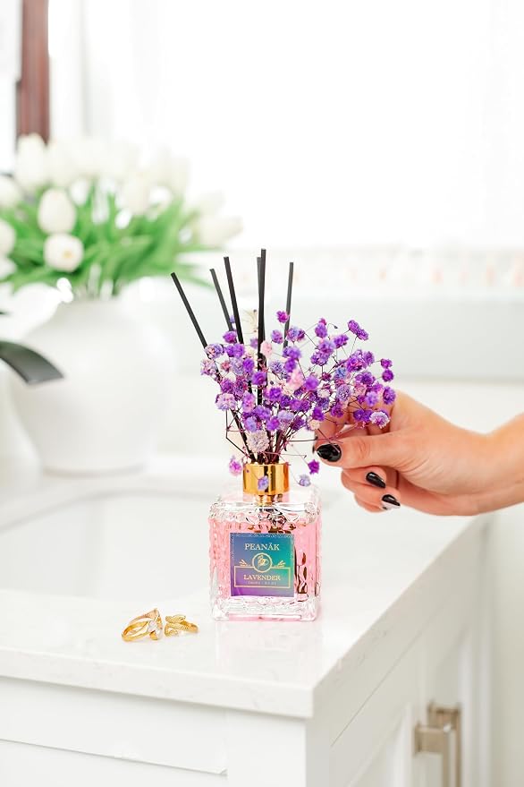PEANÄK Lavender Reed Diffuser Set - 6.76 fl oz Scented Oil Diffuser with Natural Essential Oils & Sticks for Home, Bathroom & Bedroom Decor - Long-Lasting Aromatherapy Gift