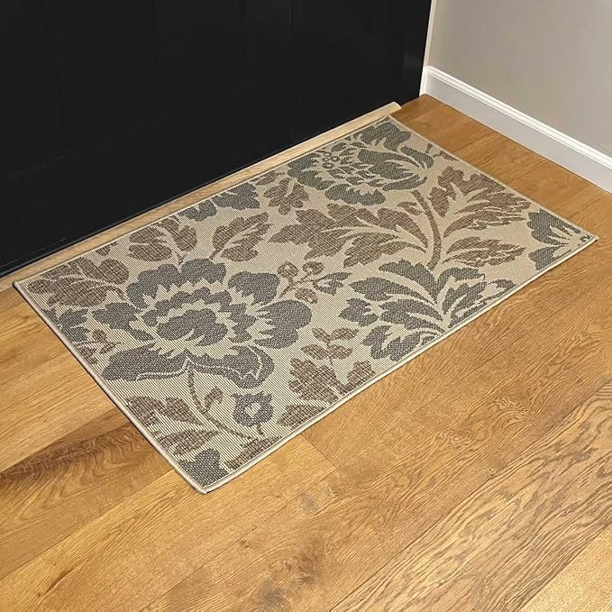 Pilgrim Home And Hearth 19649-1 Area Rugs, 46" x 28", Beautiful