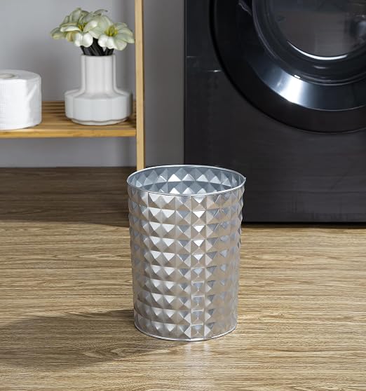 Venalys Small Round Metal Trash Can Wastebasket, Decorative Diamond Pattern Garbage Can Waste Paper Bin, Modern Farmhouse Round Trash Bin for Bathroom, Bedroom, Kitchen and Office (Silver)