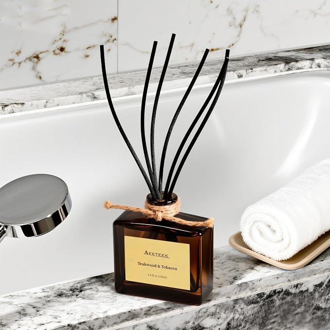 Reed Diffuser, Teakwood & Tobacco Essential Oil Diffuser with Dried Flowers, 3.4 oz Musk Scented Oil, Handmade Home Decor Air Freshener, Long-Lasting Room Scent for Office, Bathroom | 3.4oz Woody Scented Oil with Curved Sticks, Handmade Home Decor Air ...