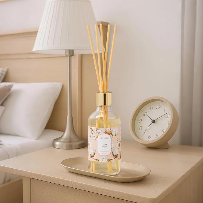 Reed Diffuser Oil Set with Reed Sticks, Clean Linen Aromatherapy Oil Scent Diffuser for Home Office Bathroom Decoration Perfume and Gifts 3.38 oz/100ml