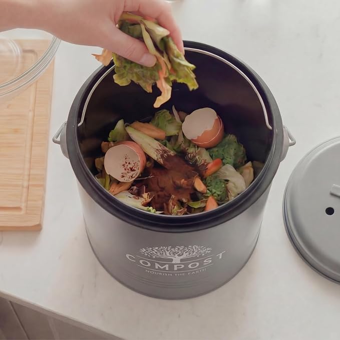 Perfnique Kitchen Compost Bin, 1.3 Gallon Countertop Compost Bin with Lid, Indoor Compost Bucket Includes Inner Bucket Liner and Carbon Filter, Small Compost Bin with Trash Bags (with Bags, Grey)