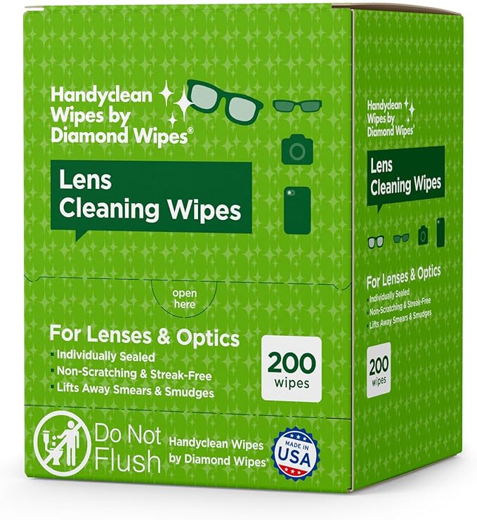 HandyClean Pre-Moistened Lens Cleaning Wipes, Eyeglass Wipes, Screen Wipes, Case of 8 Boxes - 200 ct of 6 x 5 inches Individually Packed Lens Cleaner Wipes