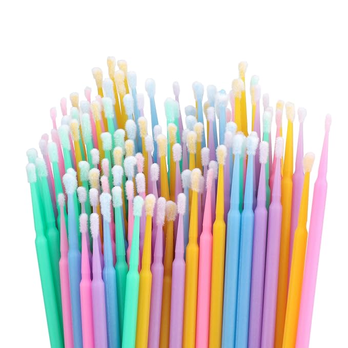 G2PLUS 500PCS Micro Cotton Swabs, Disposable Micro Applicators Brush for Makeup and Personal Care, Cosmetic Brush, Microswabs for Eyelash Extensions, Nails, Eyeliner (Head Diameter: 2.0mm) | Disposable 2.0 mm Heads for Eyelash Extensions, Nails, Eyelin...