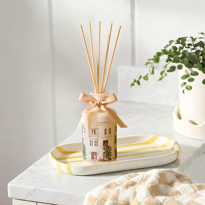 Reed Diffuser - Fresh Air 6.76 fl oz Reed Diffuser with 8 Sticks Home Fragrance Bathroom Shelf Decor (Festive House Collection)