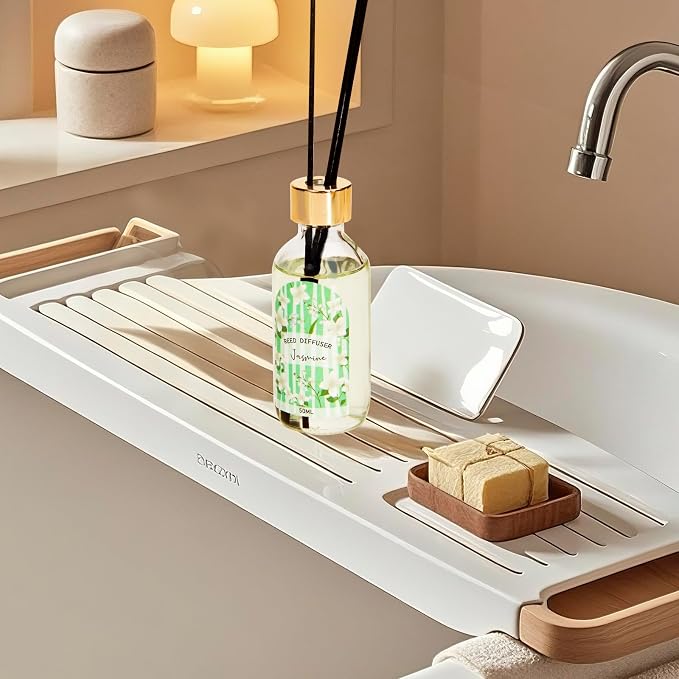 Reed Diffuser of 3 Pack, Linen Eucalyptus Jasmine Oil Diffuser Set with 15 Sticks, Bathroom Air Freshener, Aromatherapy Reed Diffusers for Home, Office, 1.7 Fl. Oz Each, Total 5.1 Fl. Oz