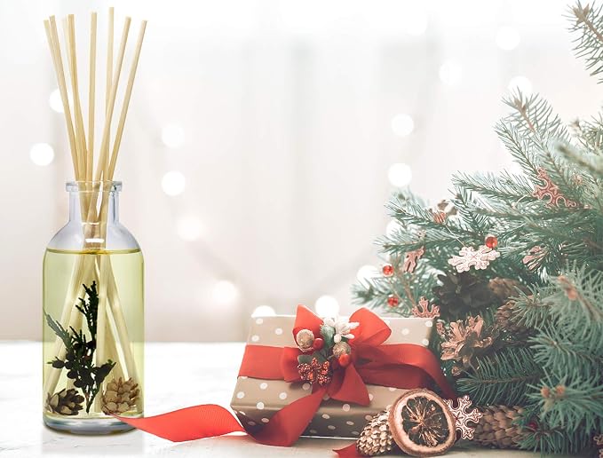Reed Diffuser Set, Cranberry & Pine - Bathroom Shelf Décor | Holiday Wreath with Real Botanicals, Christmas Gift Idea for the Home