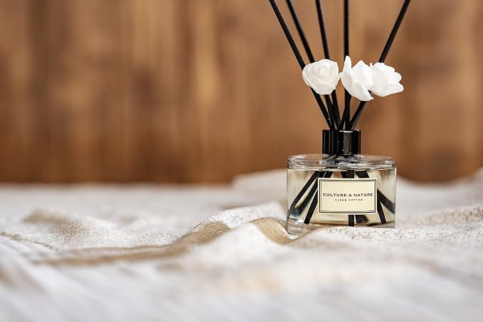 CULTURE & NATURE Reed Diffuser Set 6.7oz (200ml) English Pear & Freesia Scented Diffuser with Sticks Home Fragrance Reed Diffuser for Bathroom Shelf Decor