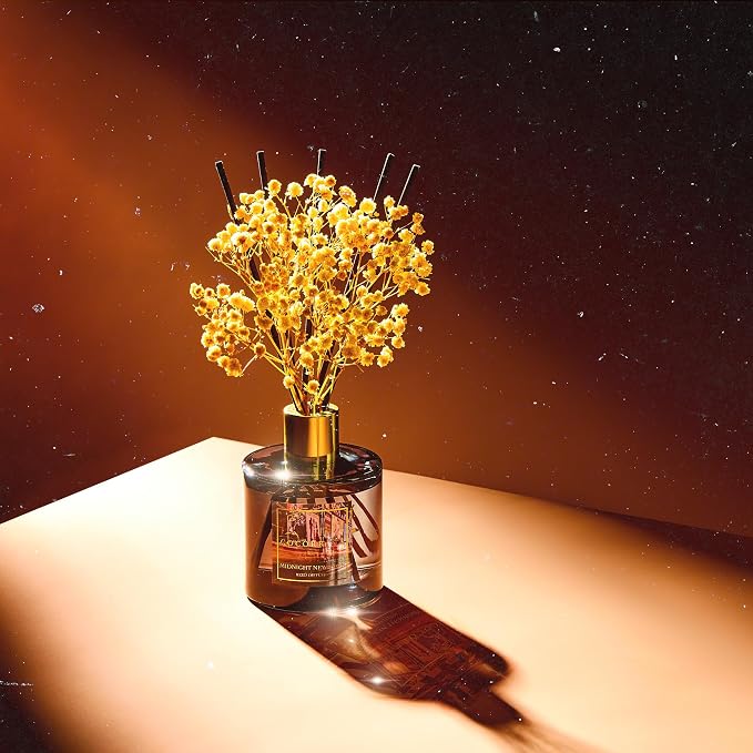 Reed Diffuser - Midnight New York 6.7 Fl.oz Reed Diffuser Set with 8 Sticks & Preserved Baby's Breath, Reed Diffuser for Home Bathroom Shelf Decor