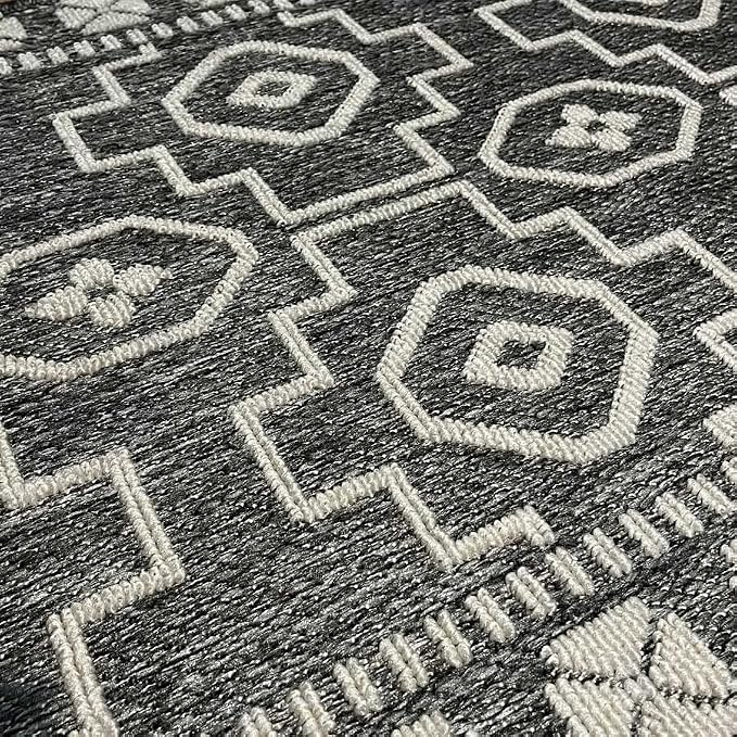 Pilgrim Home and Hearth 19651-1 Area Rugs, 46" x 28", Beautiful