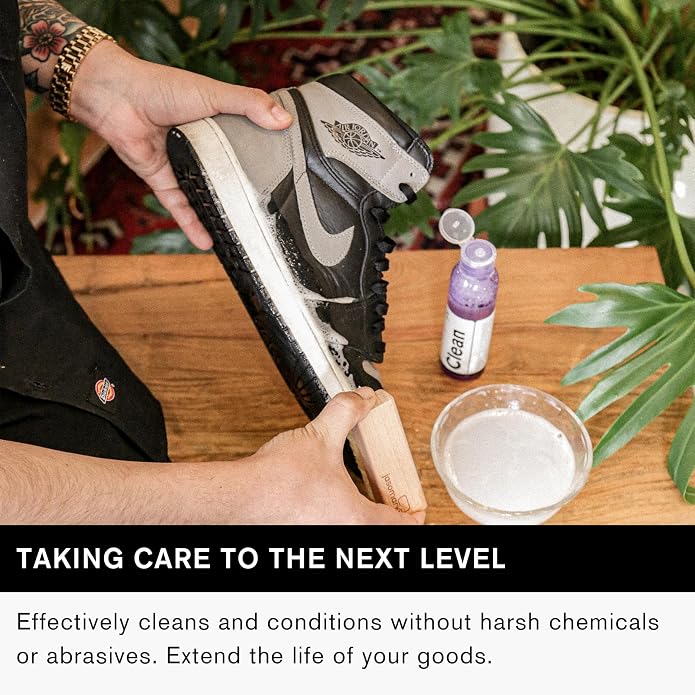 Jason Markk Essential Kit, Shoe Cleaner, 2-Piece Set, Deep Cleaning Solution & Durables Brush, Sneaker Care, Ideal for Footwear, Safe for Midsoles, Full-Grain Leather, Rubber, Plastic, and More, 4oz