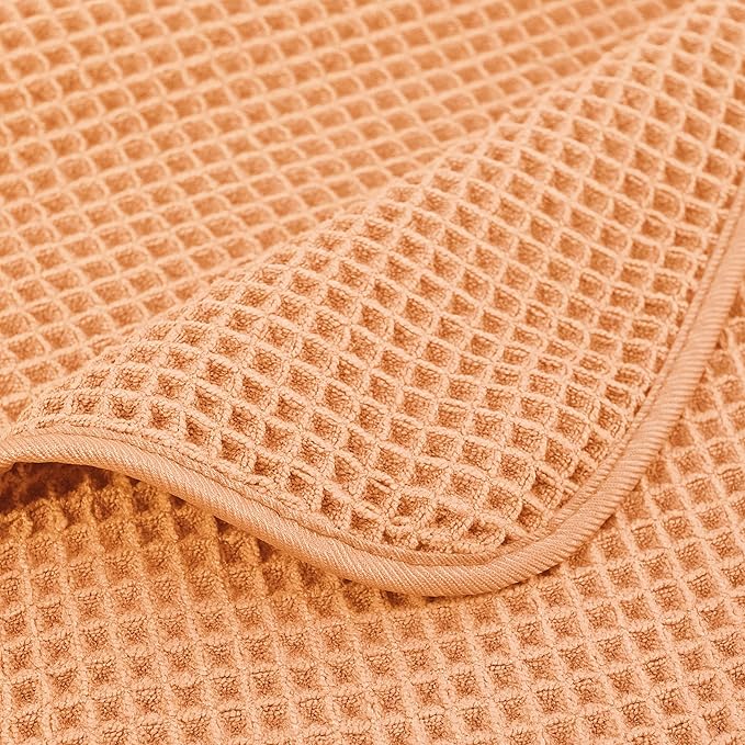 POLYTE Microfiber Oversize Quick Dry Lint Free Bath Towel, 60 x 30 in, 4 Pack (Waffle Weave)